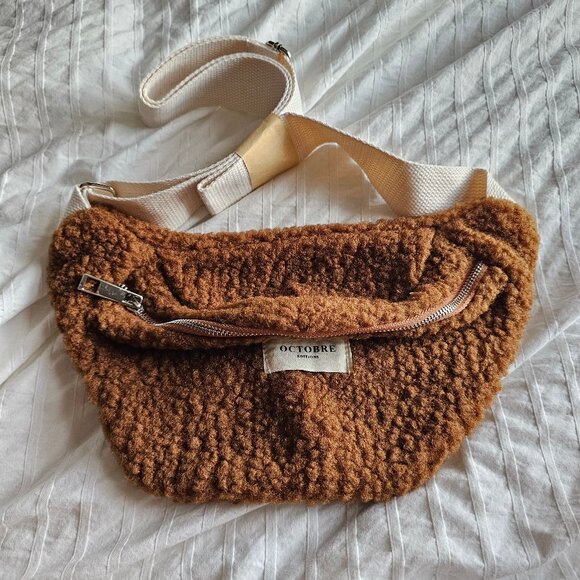 New Octobre Editions Fleece Crossbody Pouch - 2024 - Khaki - Picture 1 of 11